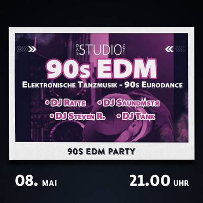 d56e835c7d396da94dd1efbbac108d0976eb0ab4 &copy; DasStudioZwei