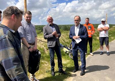 Minister Wolfgang Blank und Dezernent Roger Hewelt danken allen Beteiligten / Landkreis Rostock