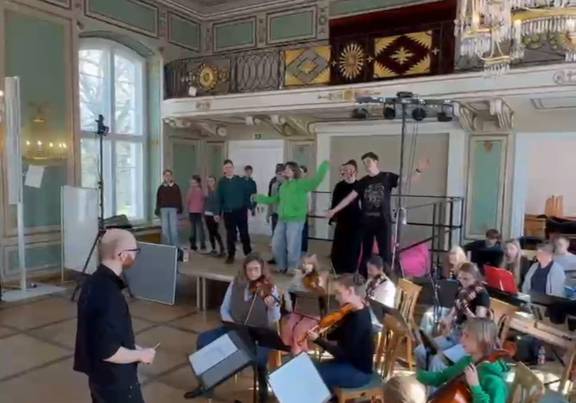 Probe für die Aufführung des Musicals "Götterolympiade" / Kreismusikschule Landkreis Rostock