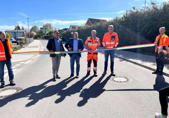 Freigabe der sanierten Kreisstraße in Klein Schwaß / Landkreis Rostock