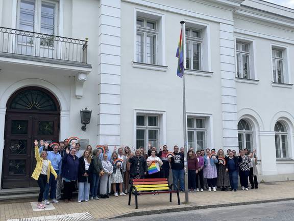 Regenbogenfahne mit Sozialamt DBR 2026 Diversity Tag 2026 4