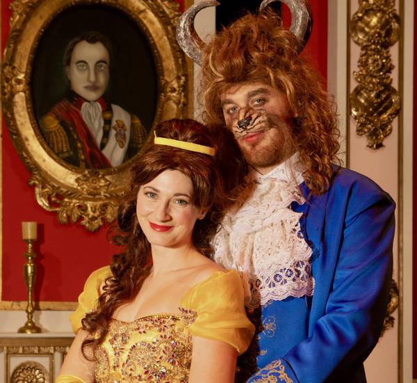 Die Schöne und das Biest IMG 6376, Quadrat (c) Tim Ulrich