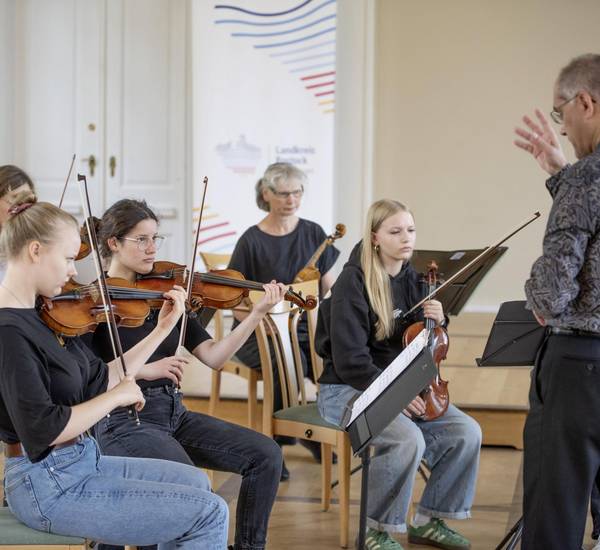 öffentliche Probe Streichorchester Kreismusikschule Standort Bad Doberan © Landkreis Rostock öffentliche Probe Streichorchester Kreismusikschule Standort Bad Doberan